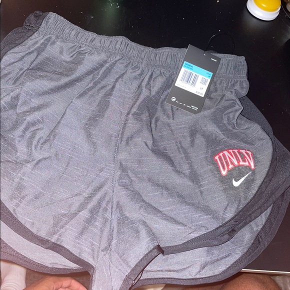 UNLV Women’s Running Shorts (M) - Picture 3 of 6